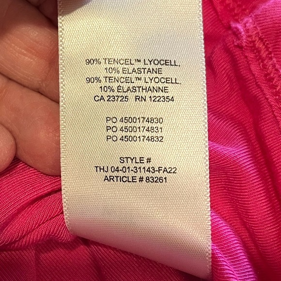 Hot Pink Ruched Long Sleeve Top – Wilfred (Aritzia) – Size M - Picture 3 of 7